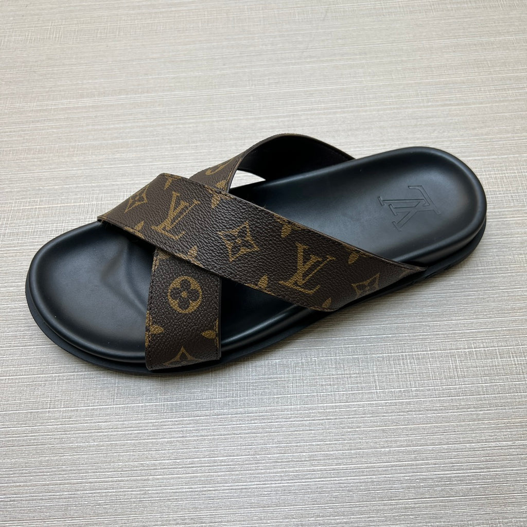 Z5ZE57 Popular slippers