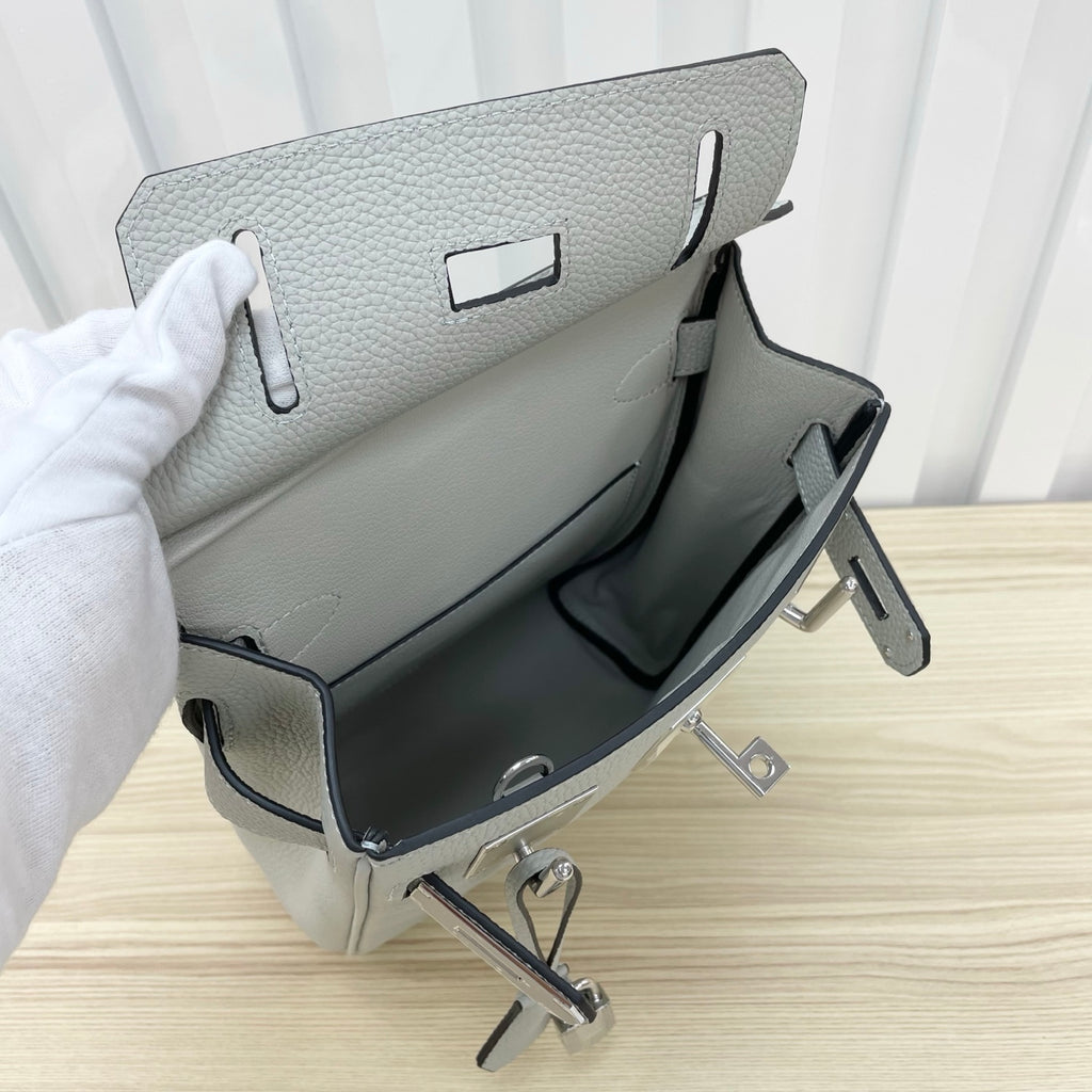 B1P36H45 Popular leather bag
