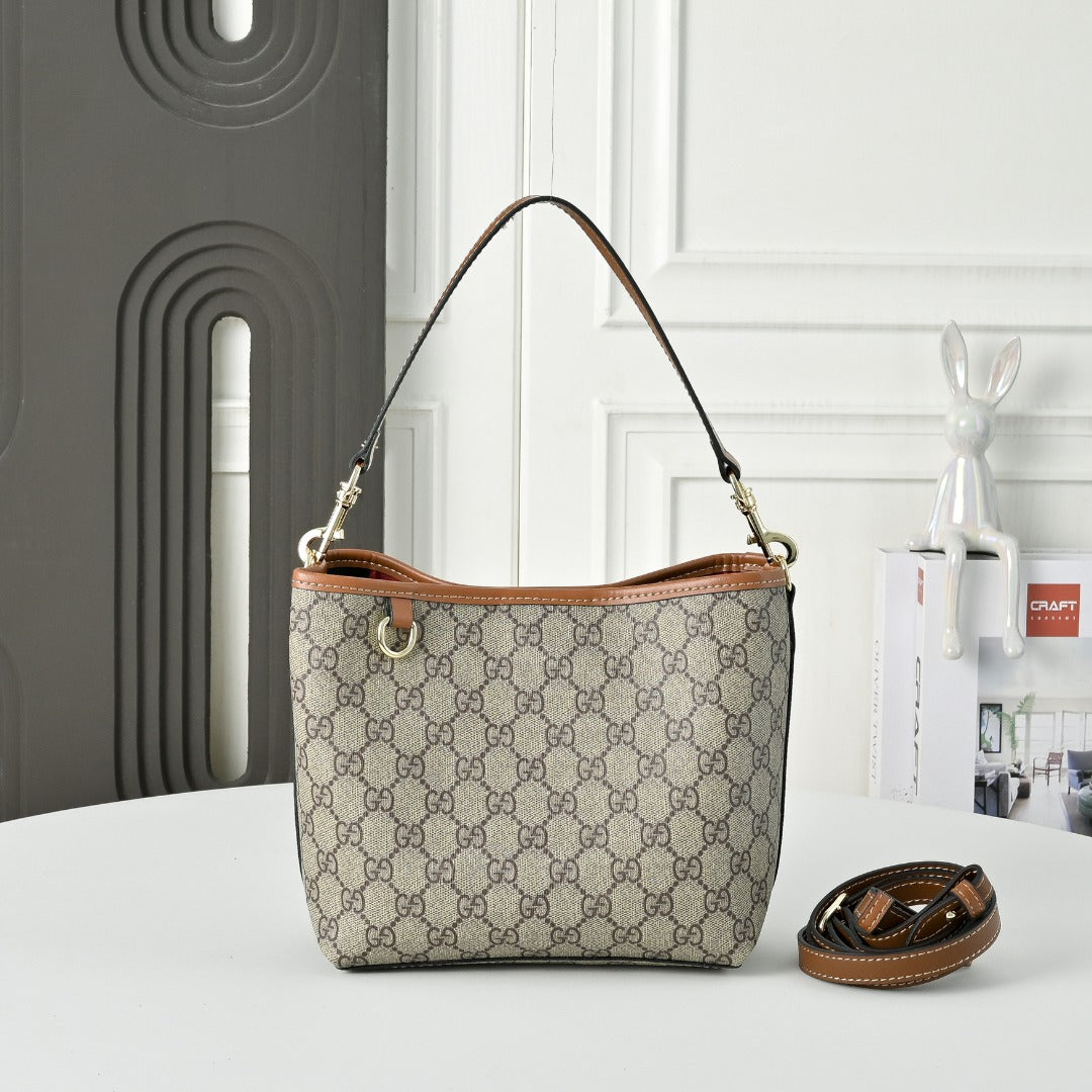 B1P36C53 Popular bag