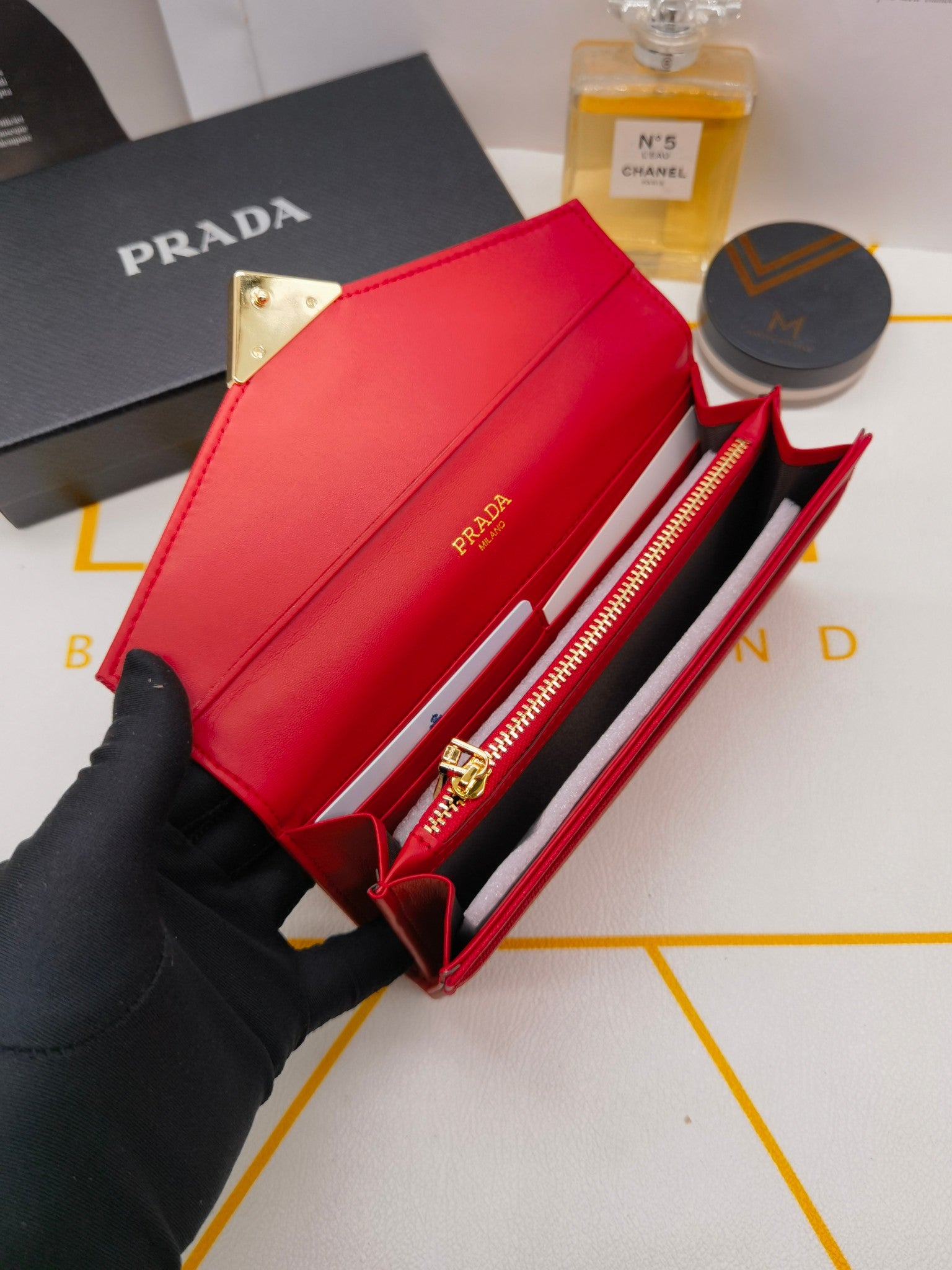 B1R15P87  Popular  leather  bag