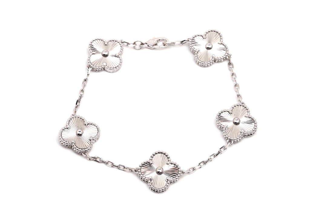 X5X53VA180K  Popular bracelets 5 flowers normal size1.5cm flower