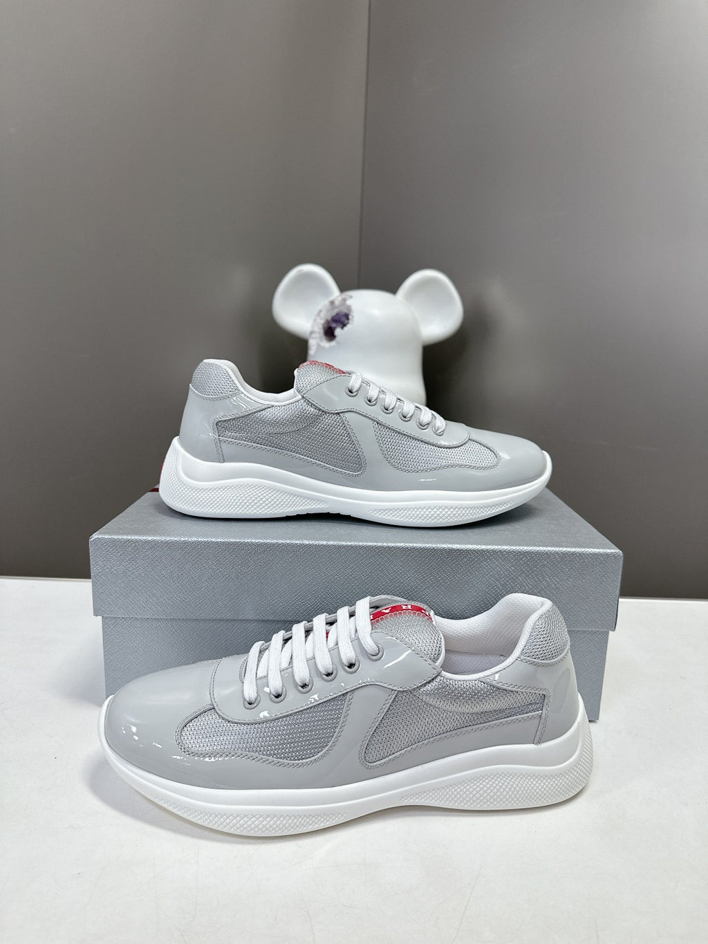 Z2Q105P384 Popular high-quality Shoes