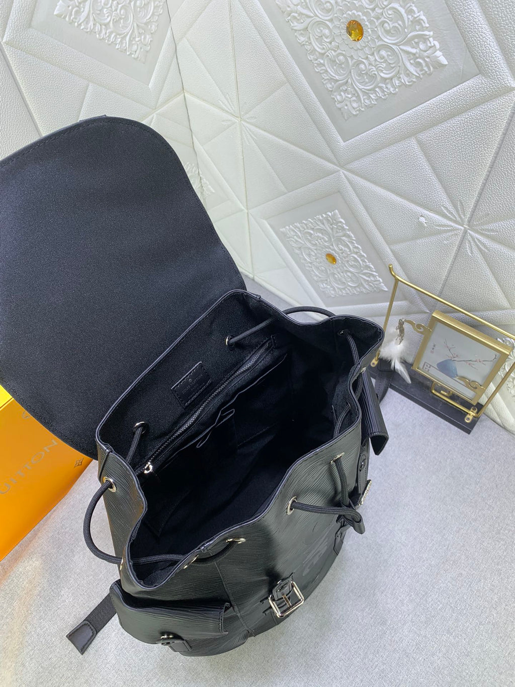B1W25E73 Popular Backpacks