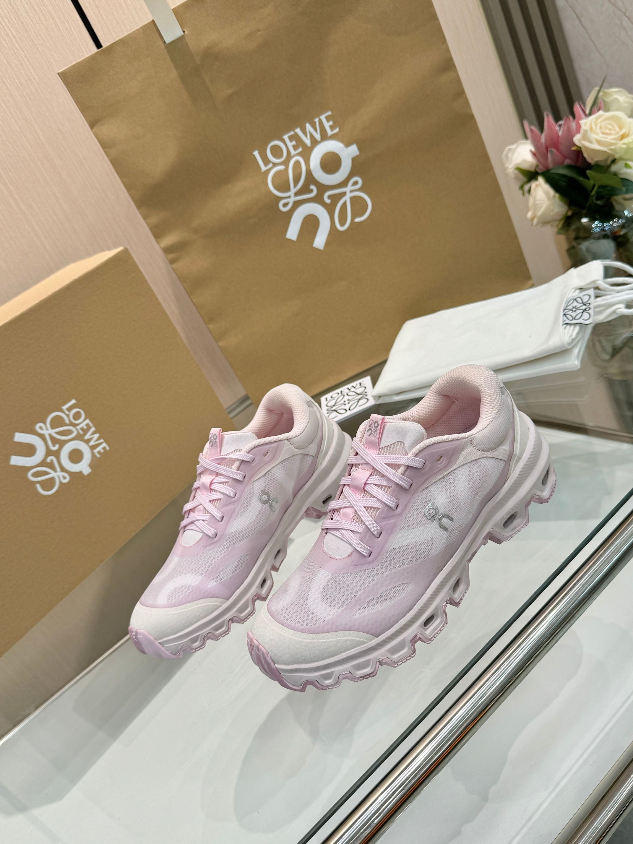 Z1Q95C19  Popular  shoes