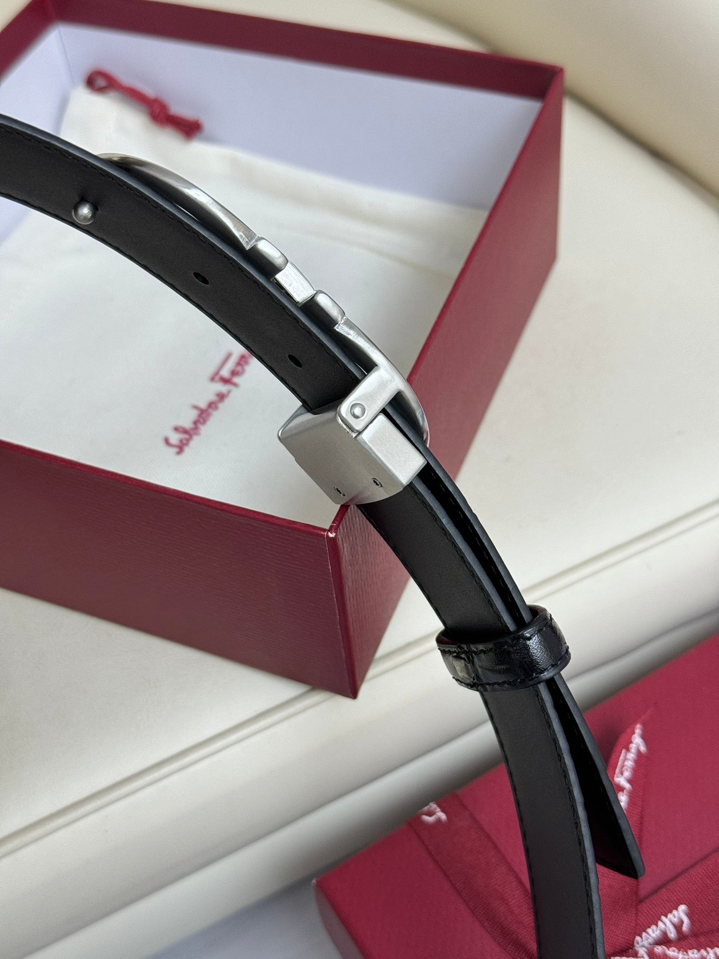P1W15A167 Popular  High quality belt With full package