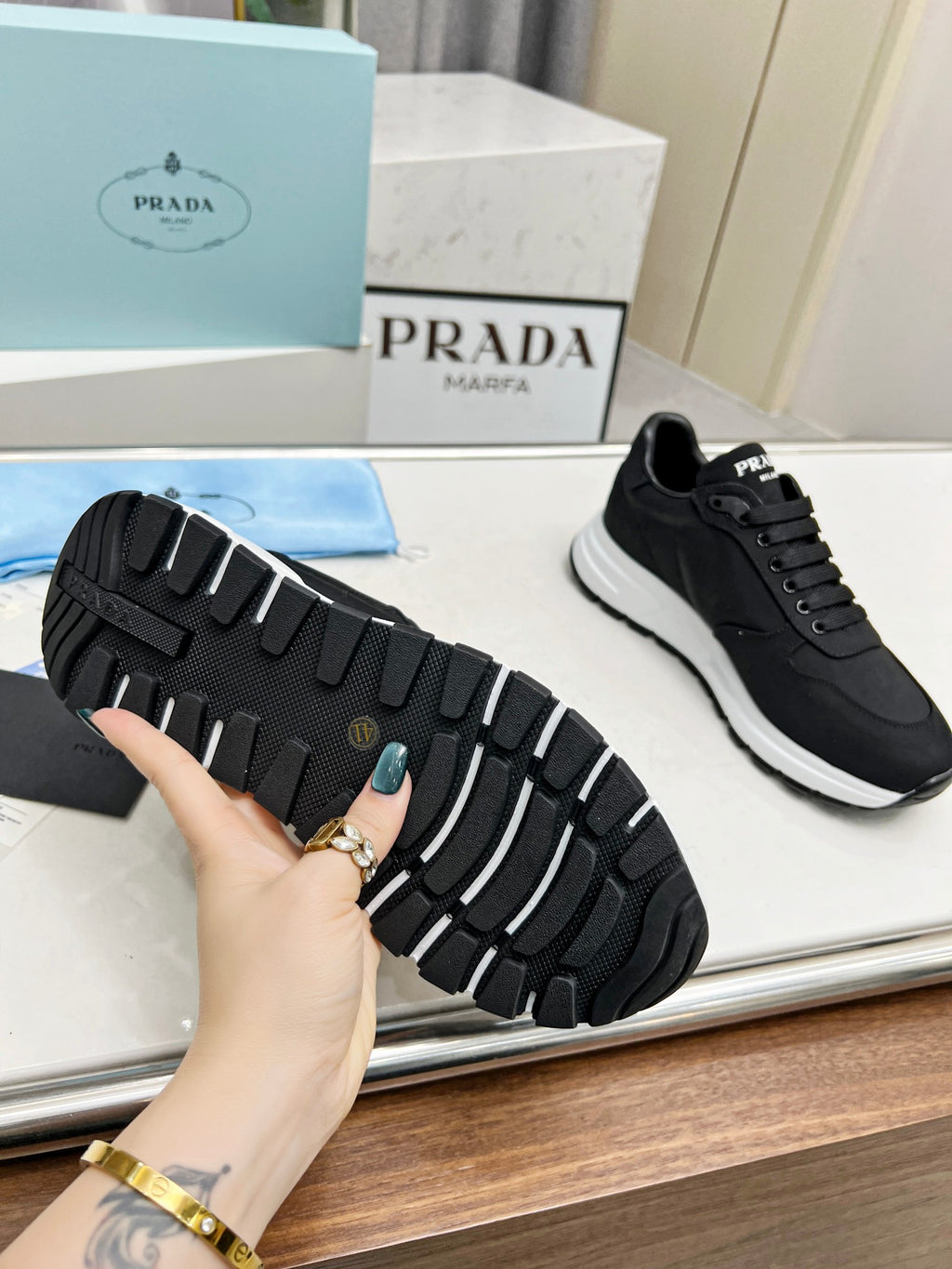 Z2P36P41 Popular high-quality leather Shoes