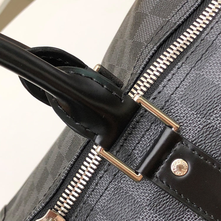 B1X61E066 Popular  leather bag 