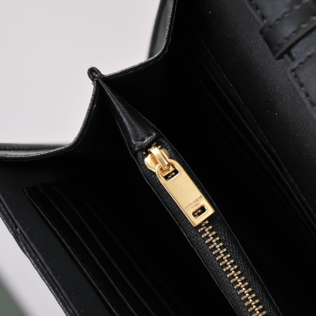 B1R56SL19 Popular leather bag