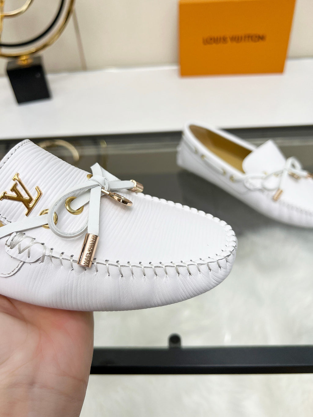 Z2Q95E16 Popular high-quality leather shoes