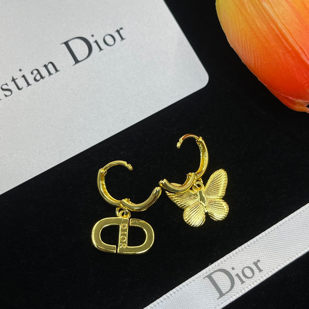 X1Z94D1062E Popular Earrings