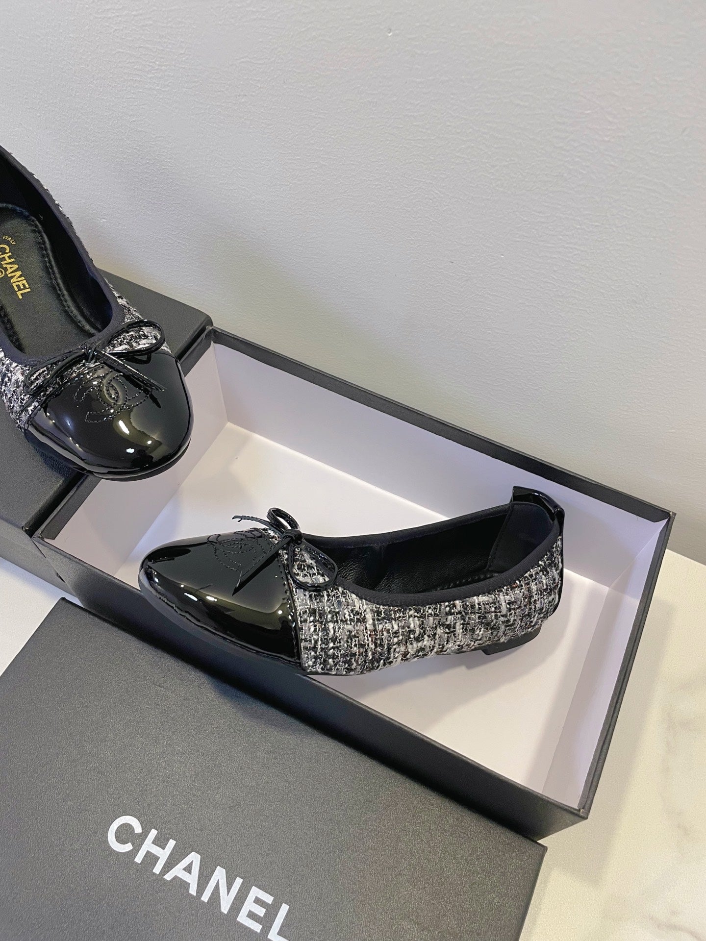 Z2Q95C106 Popular high-quality  shoes