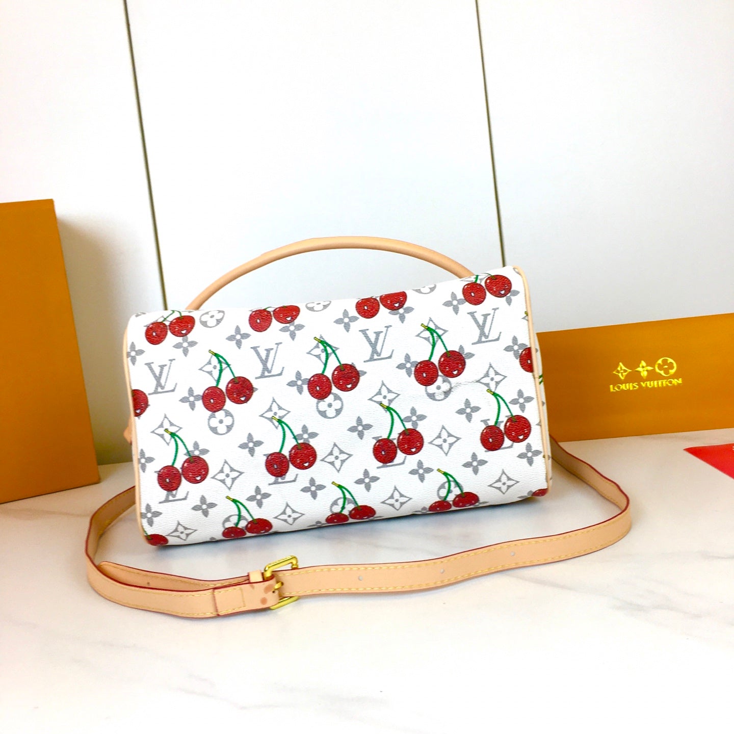 B1P46E50 Popular leather bag