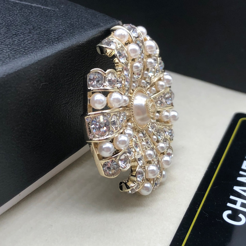 X14C854   Popular Brooch
