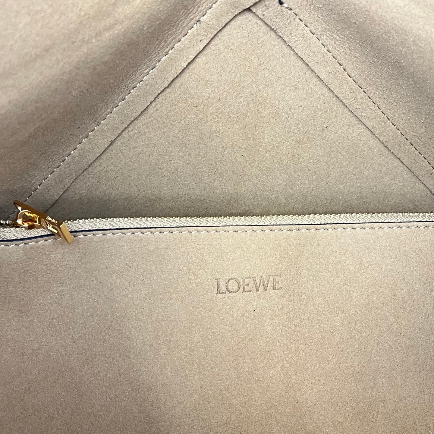 BB1R46A6 Popular leather bag