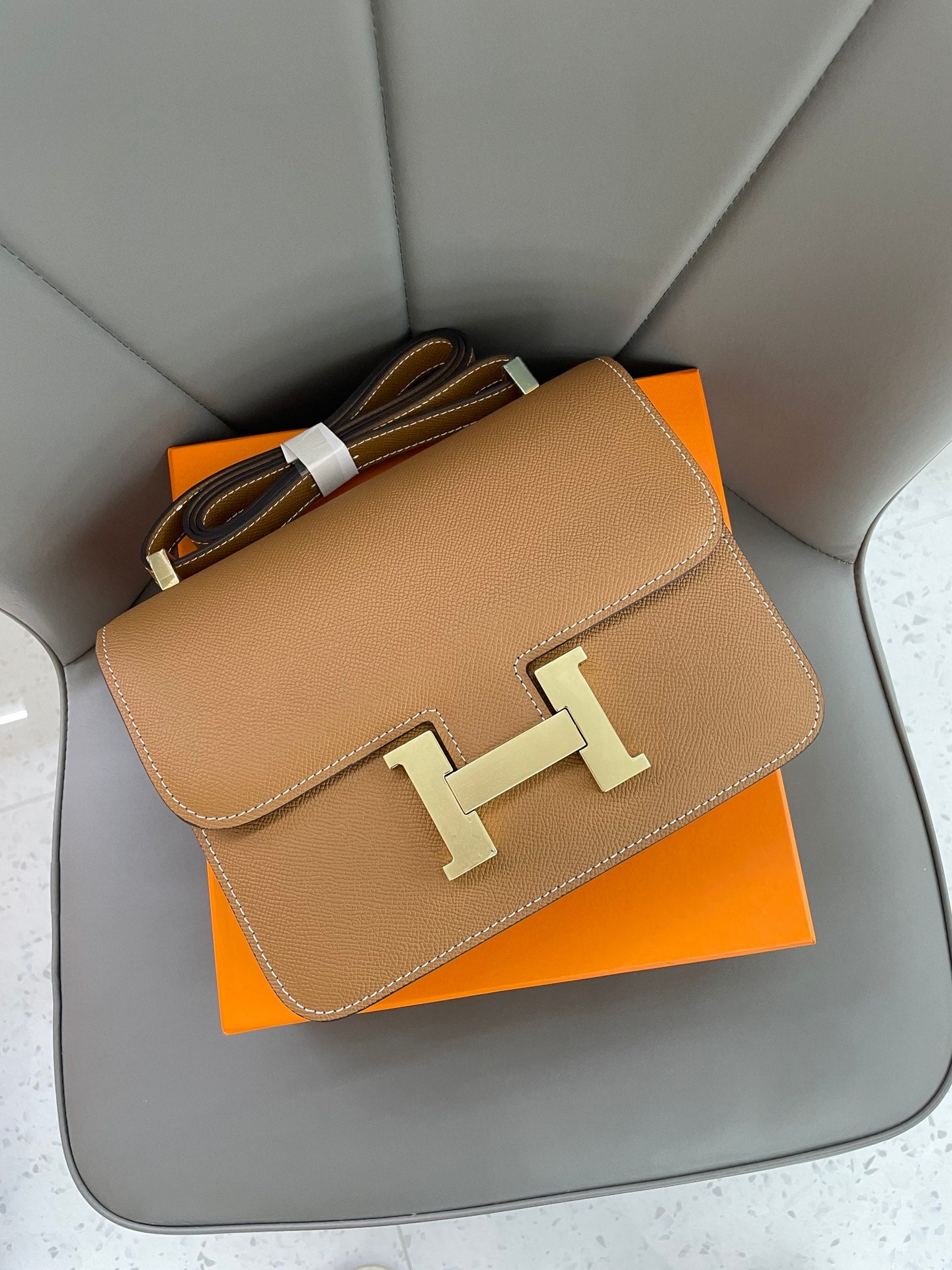 B1N55H65 Popular  leather bag