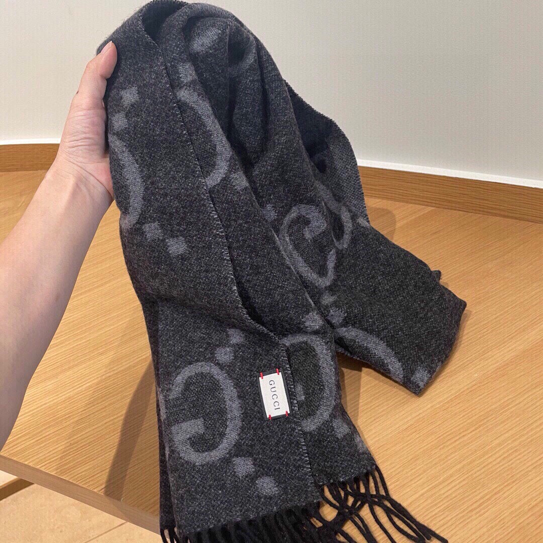 W1R86B30 Popular Winter Scarves