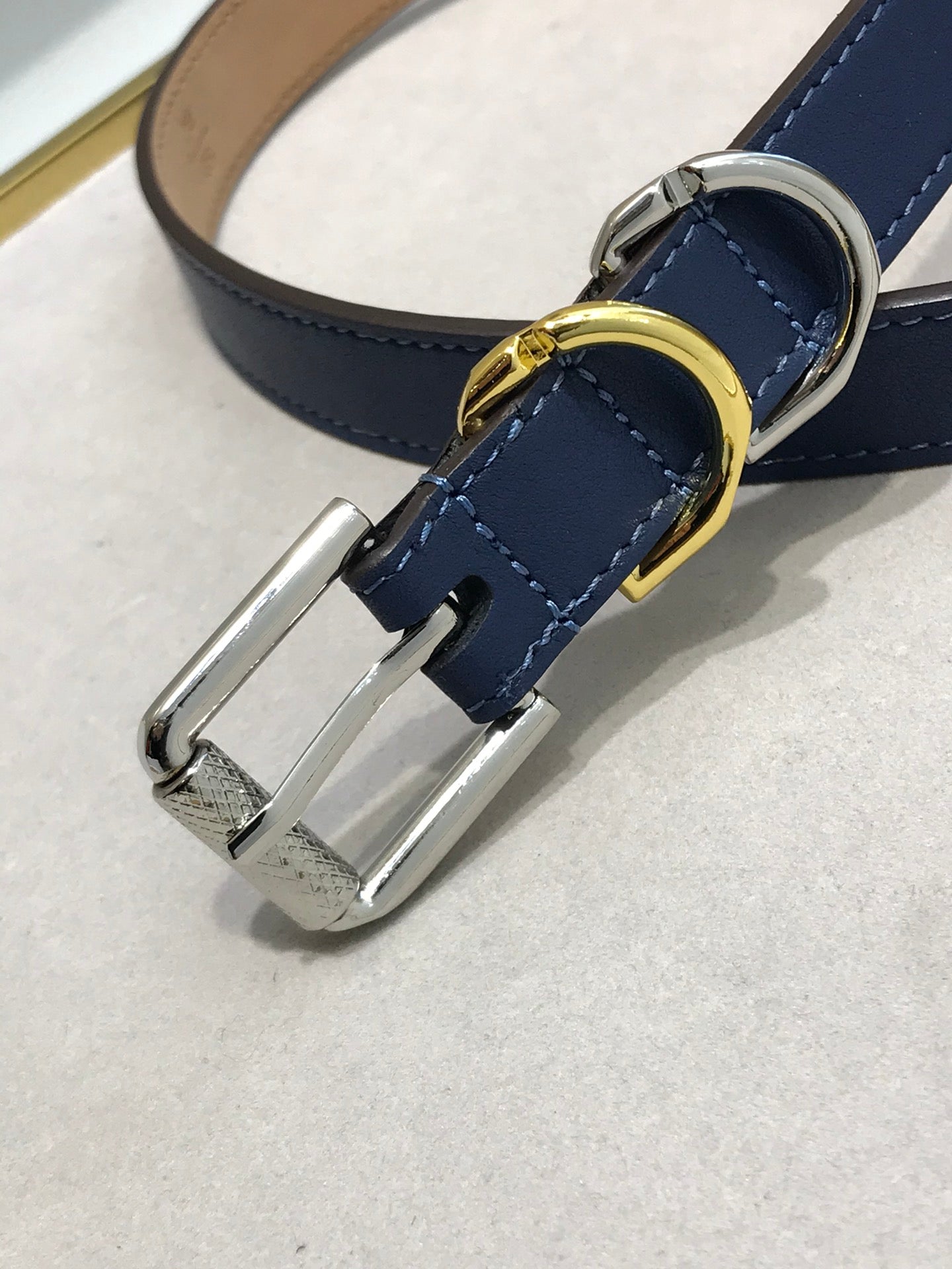 P1G64V95 Popular   High quality belt With full package