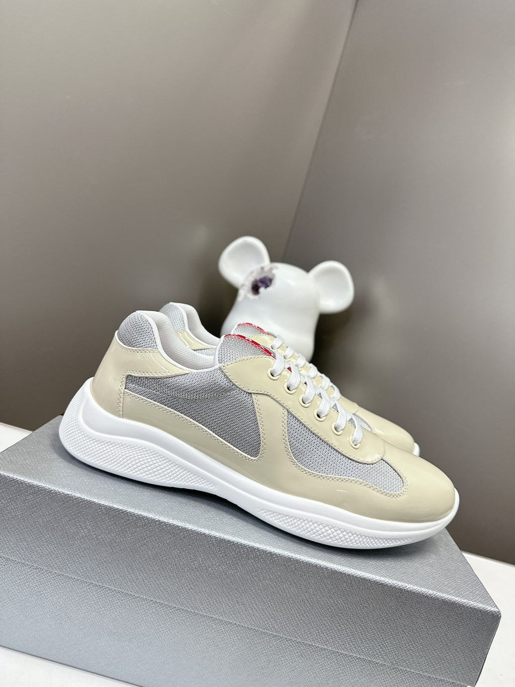 Z2Q105P384 Popular high-quality Shoes