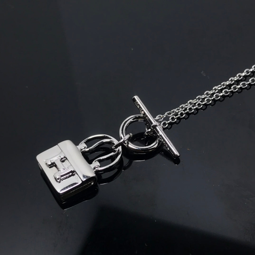 X1Q85H320X Popular Necklaces
