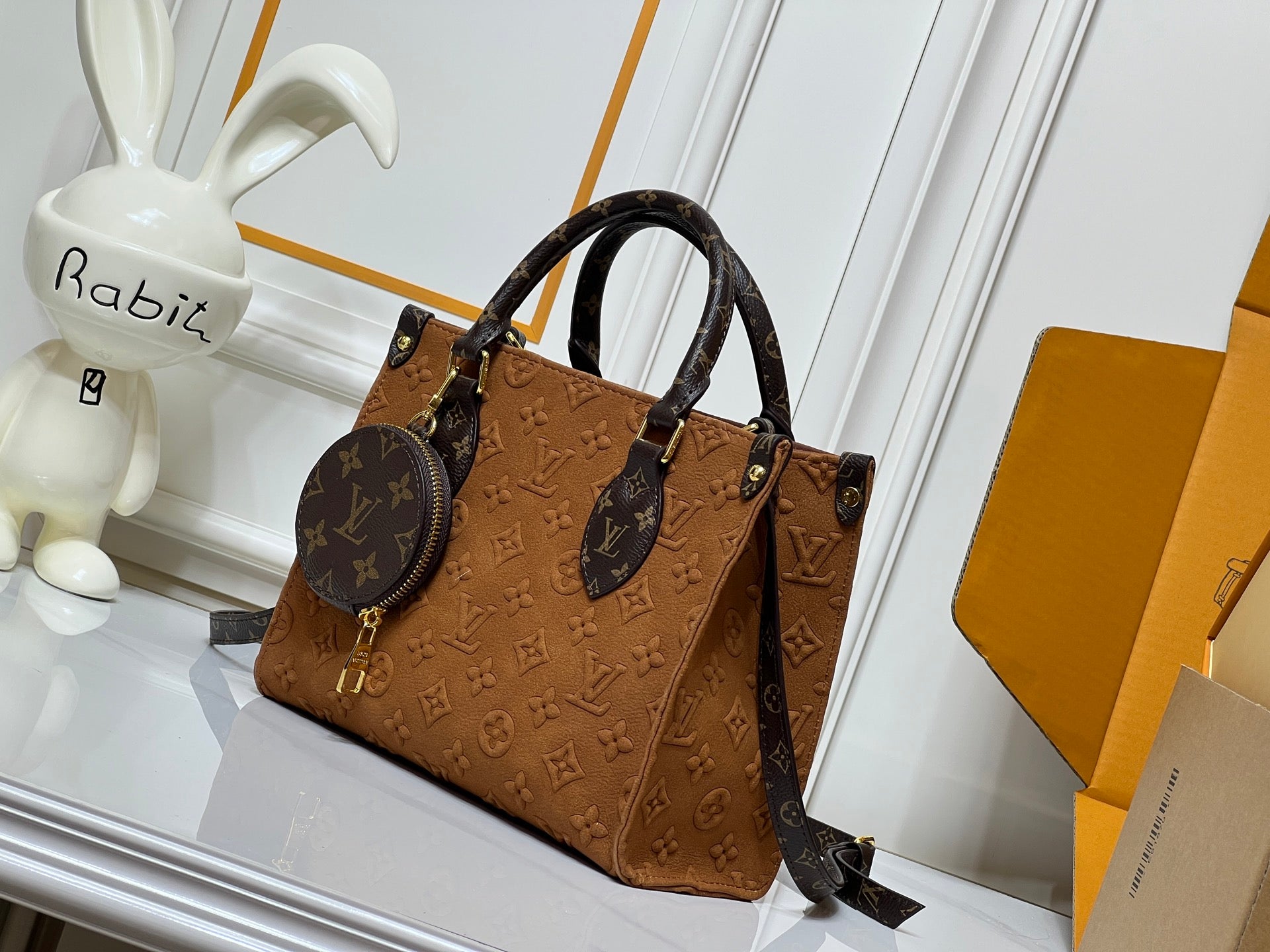 B1R115E156 Popular bag