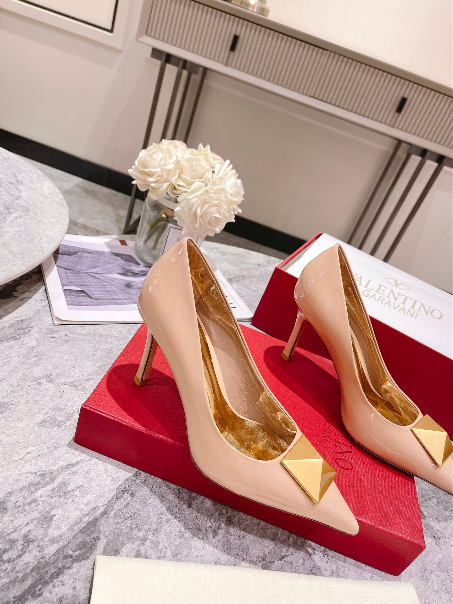 Z1WVL264 Popular sandals High heels