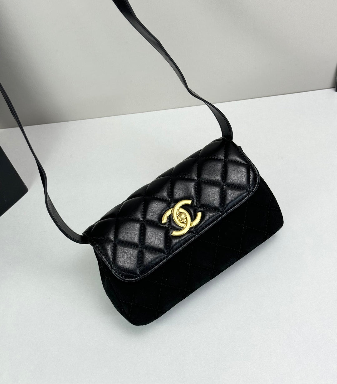 B1R15C61  Popular   leather bag