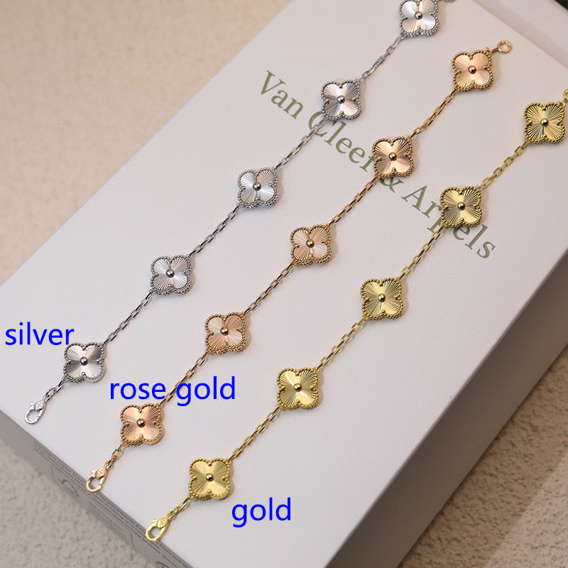 X5X53VA180K  Popular bracelets 5 flowers normal size1.5cm flower