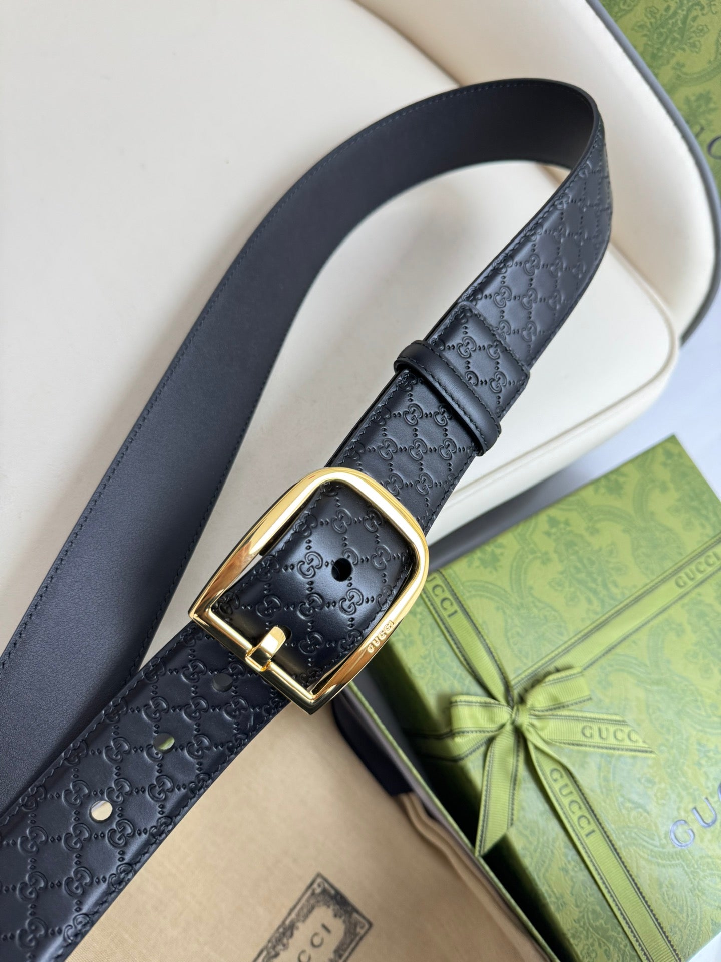 P1Q115B16 Popular High quality belt With full package