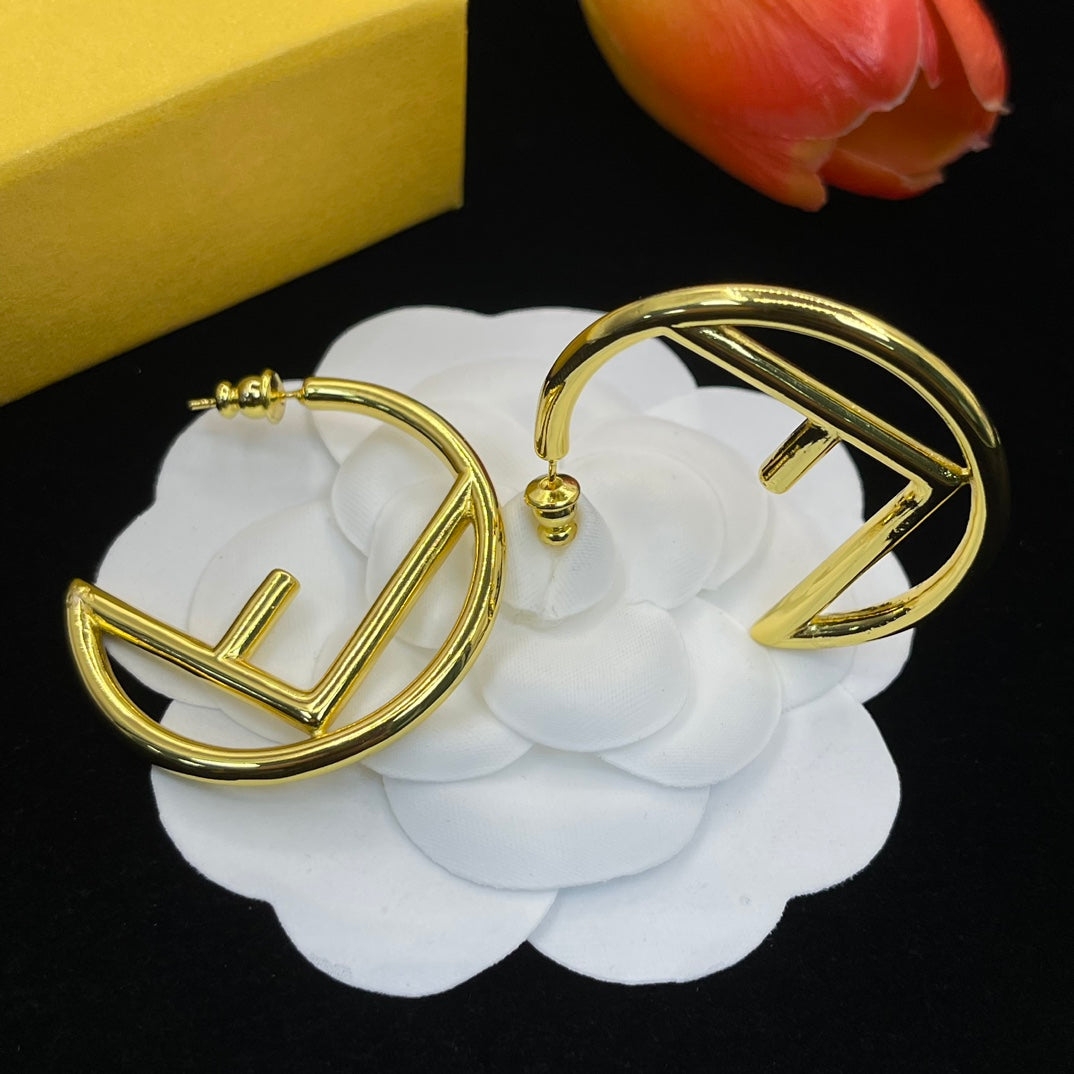 X1Z94F647E Popular  Earrings