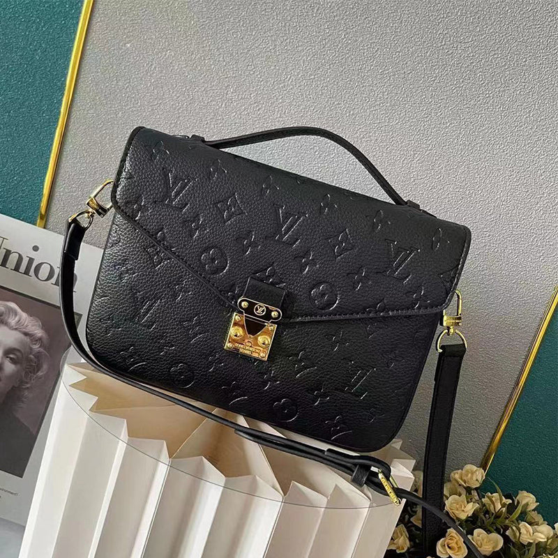 B1X54E440 Popular High quality genuine leather women's bag