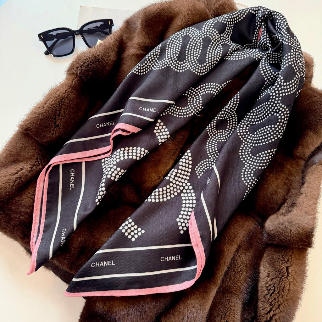 W1N36C32 Popular Silk Scarve