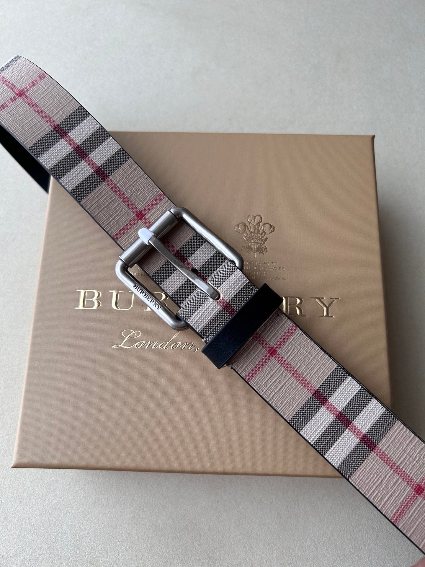 P1Q115R8 Popular High quality belt With full package