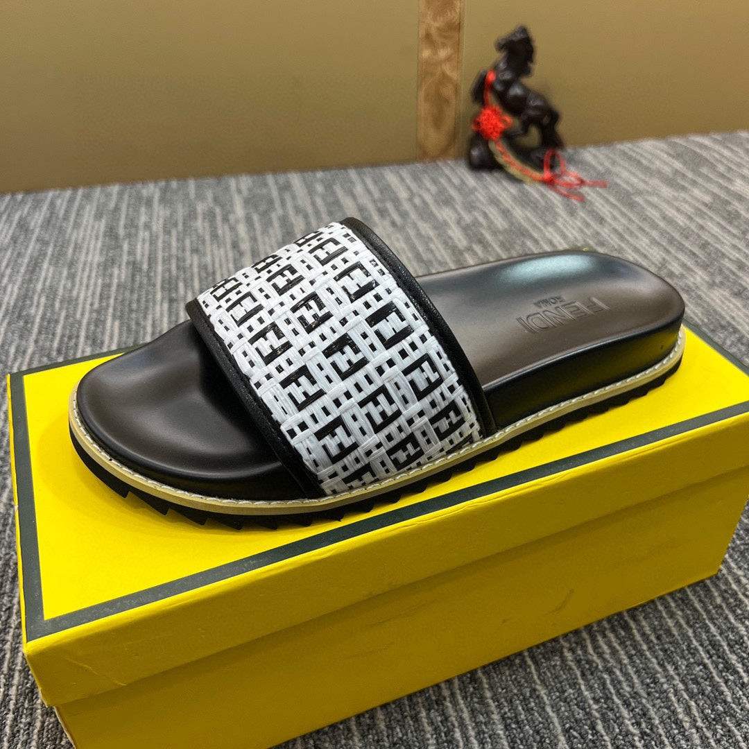 Z5XF104 Popular Slippers