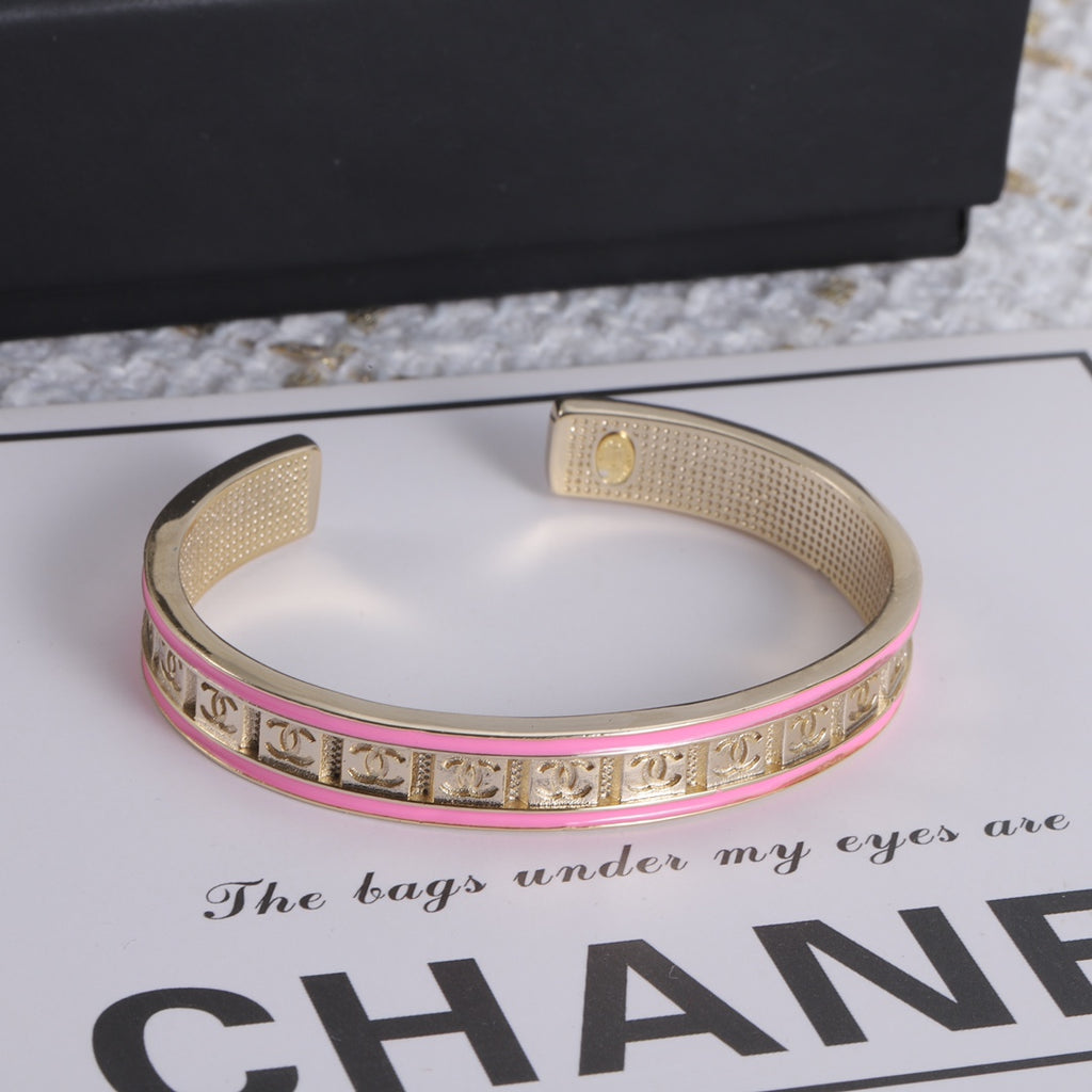 X1Z34C315K  Popular Bracelets