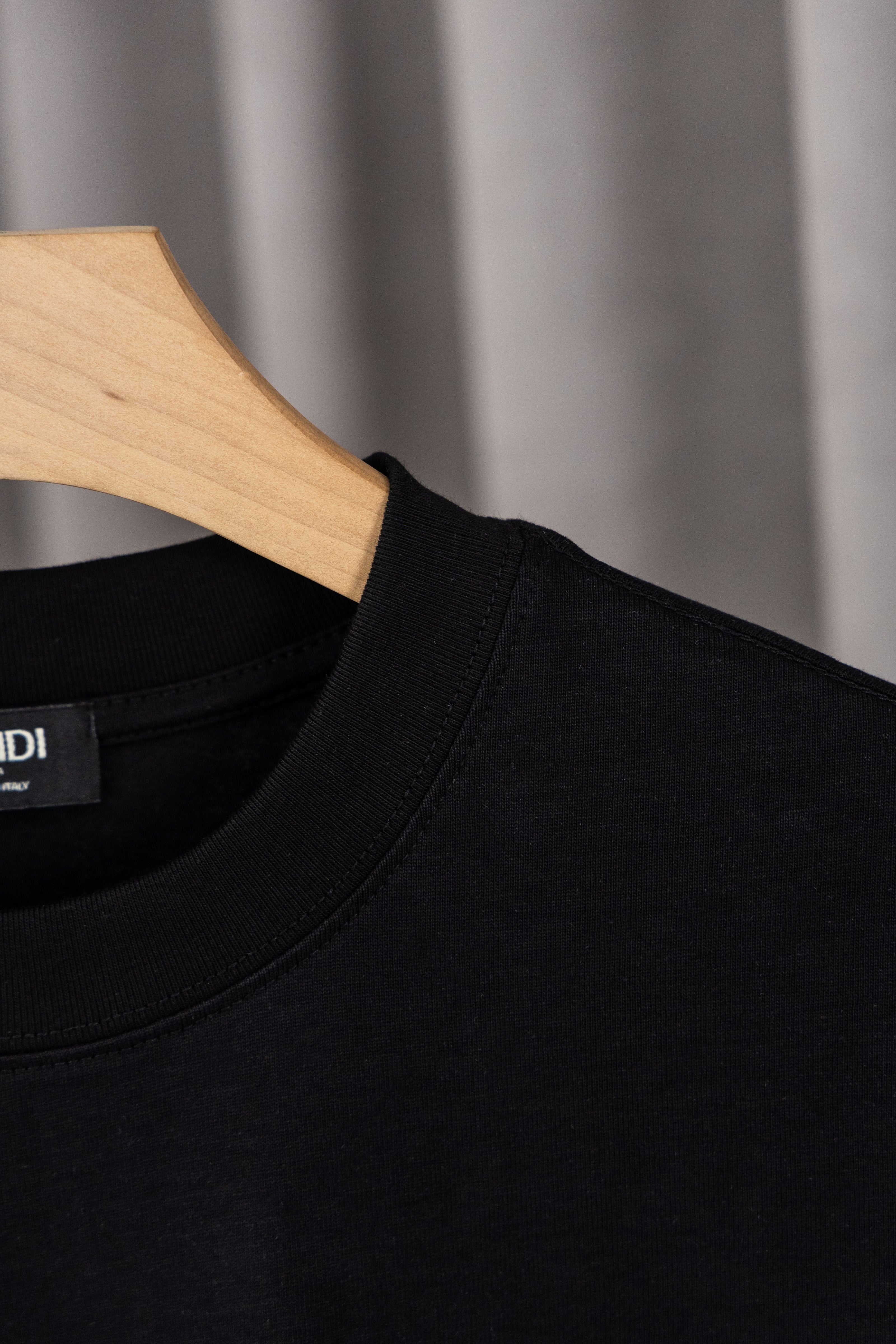 U1P36F129 Popular T-shirts