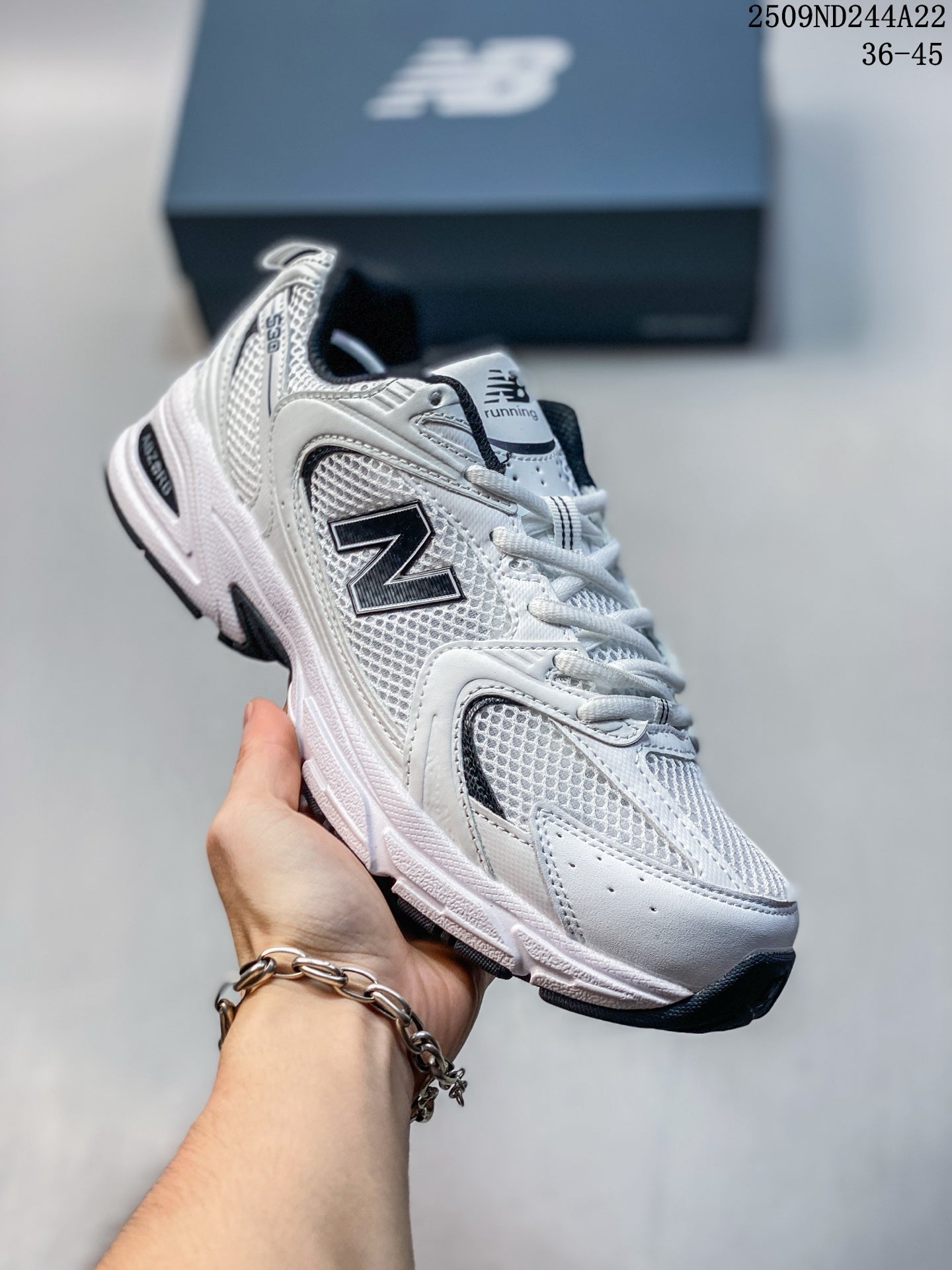 Z4Q95A68 Popular Shoes