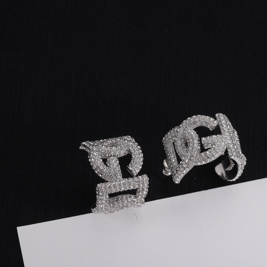 X1Z54A273E Popular  Earrings