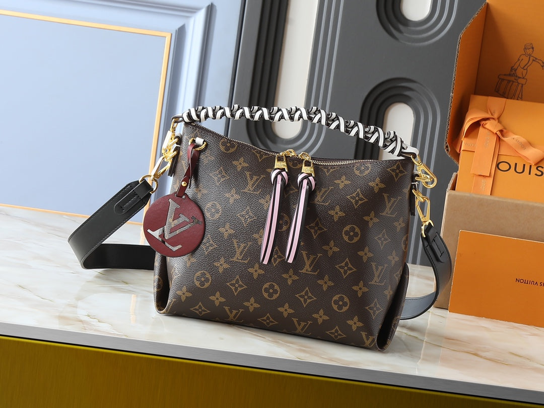 B1P46E79 Popular leather bag