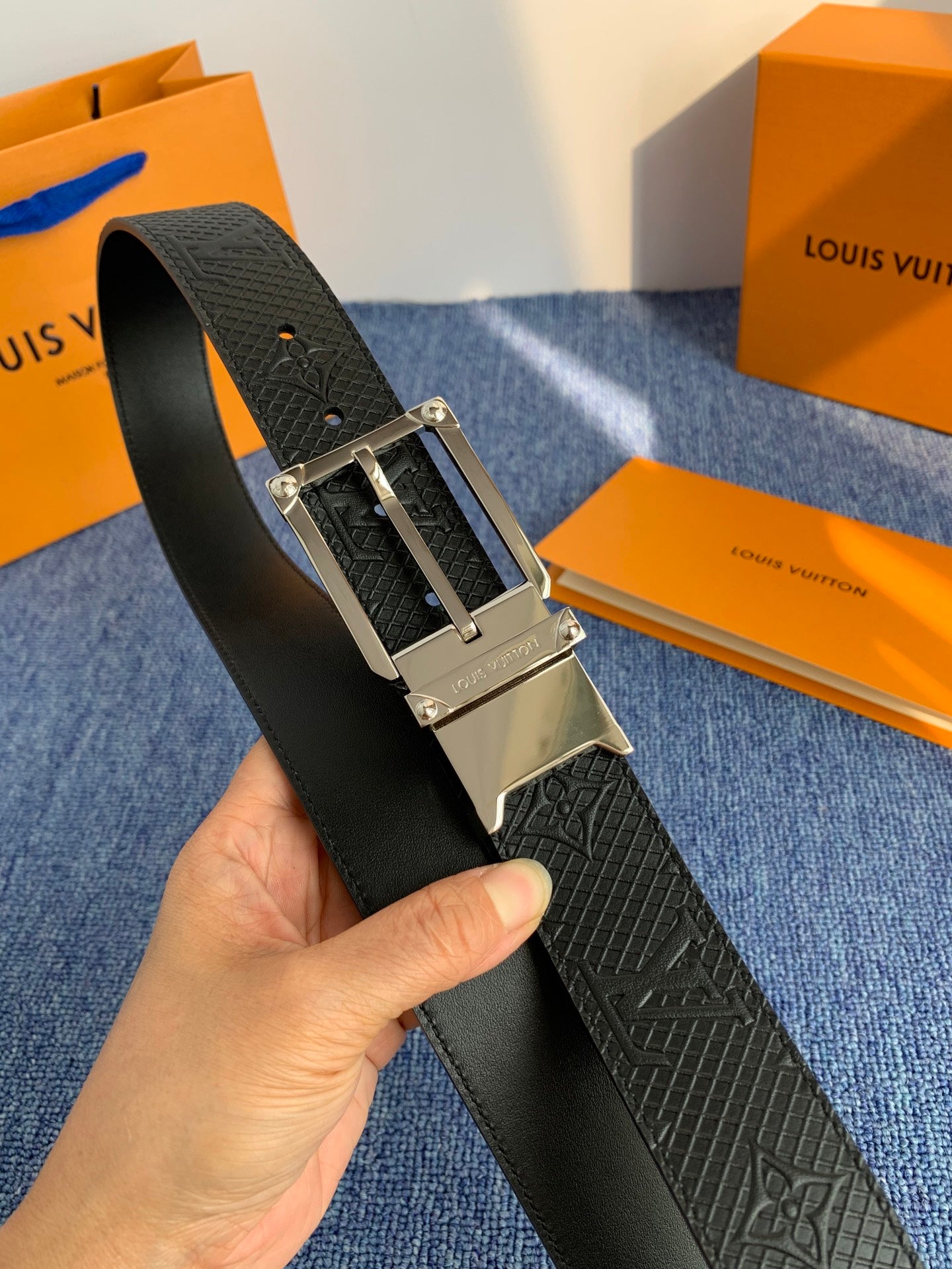 P1P36E12 Popular High quality belt With full package