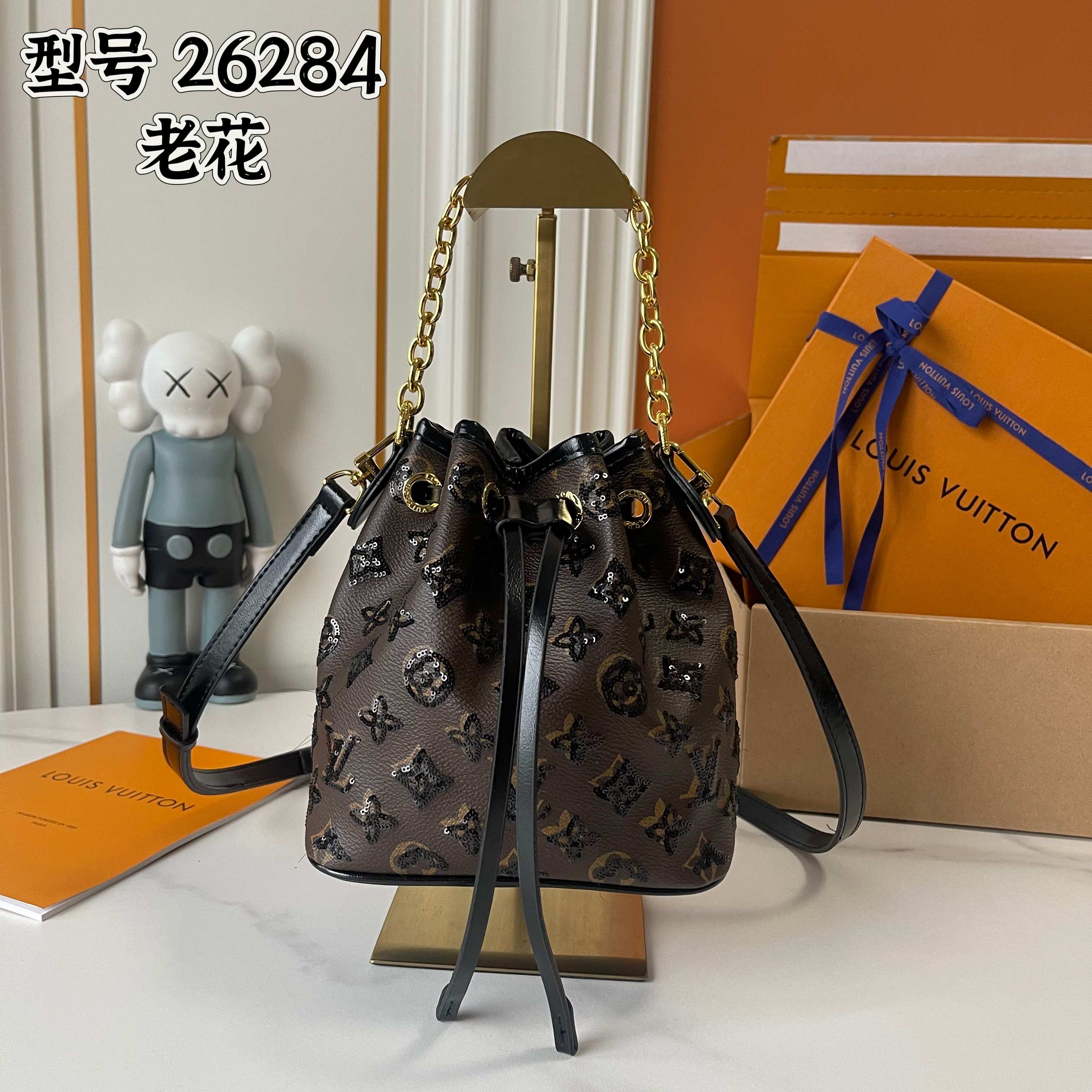 B1P46E39 Popular leather bag