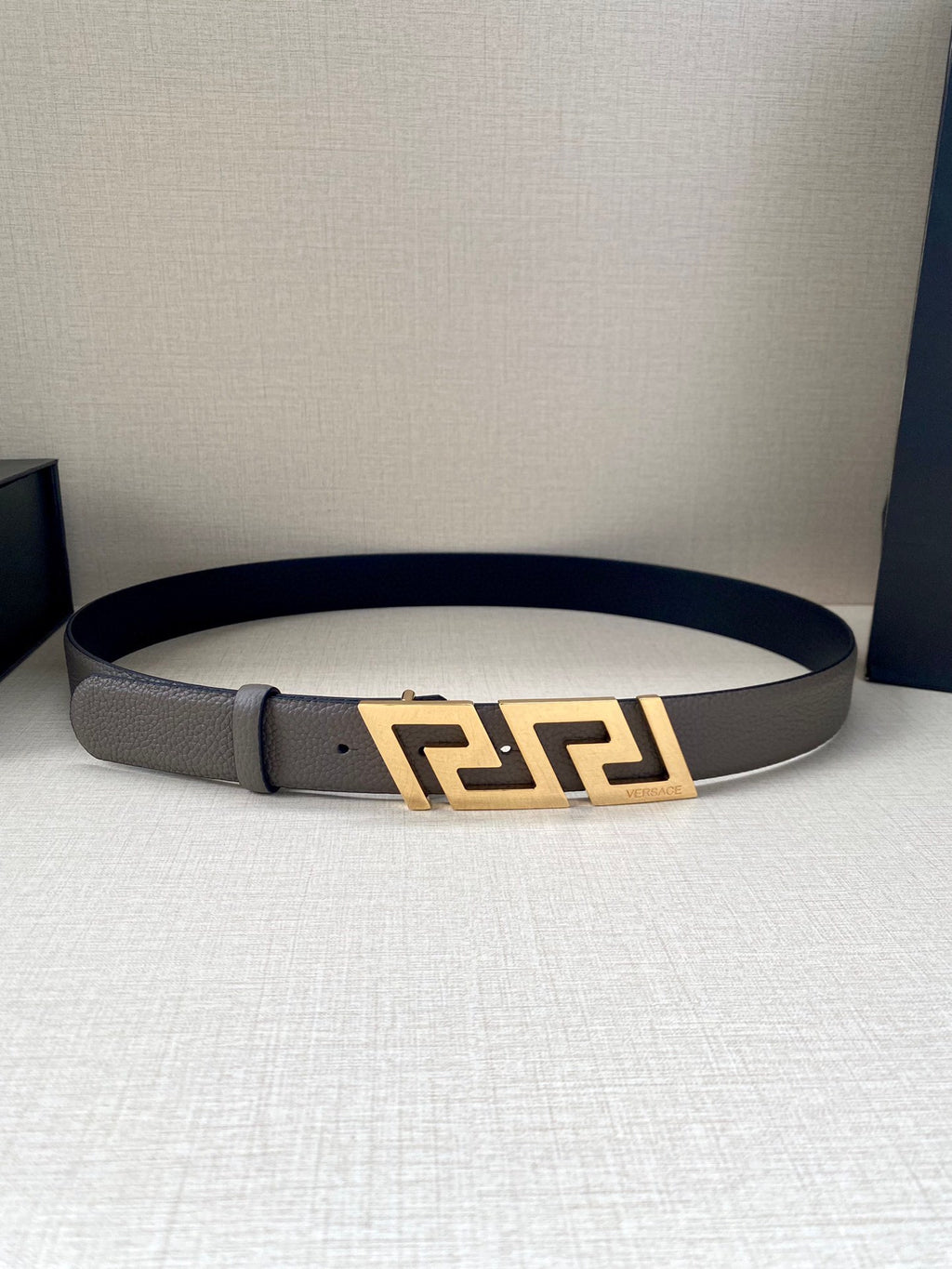 P1W15V166 Popular   High quality belt With full package