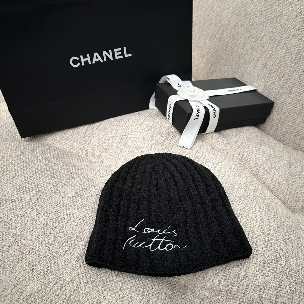 M1R86E13 Popular hats