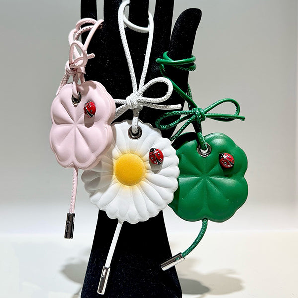 A1R76D110 Popular bag 's charms accessories