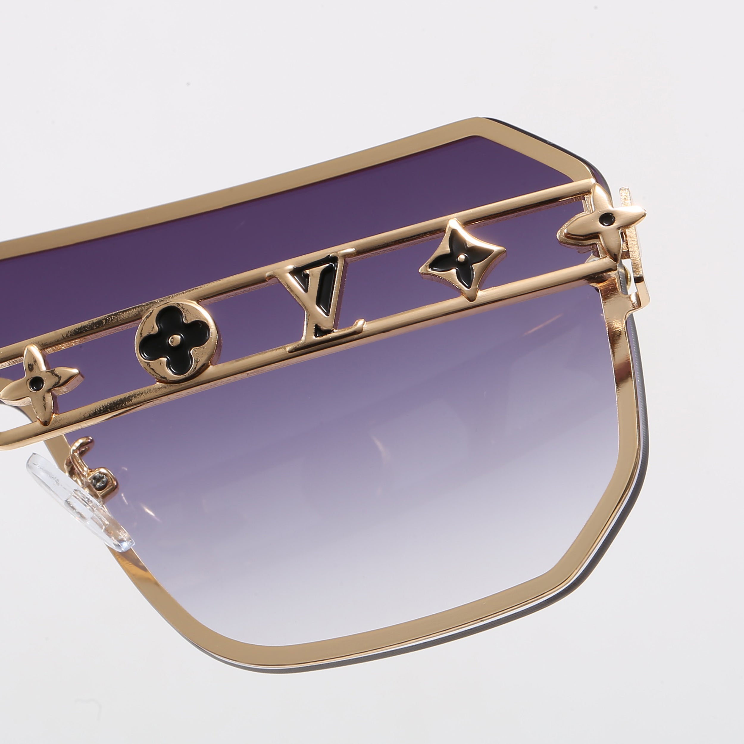 T1P56E24 Popular Sunglasses