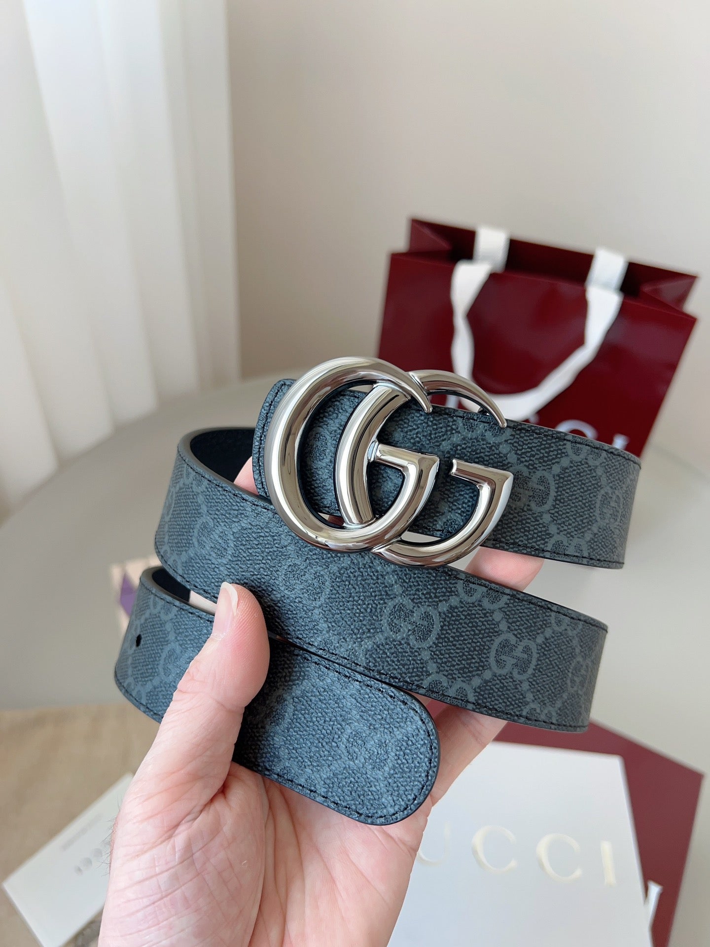 P1Q115B6 Popular High quality belt With full package