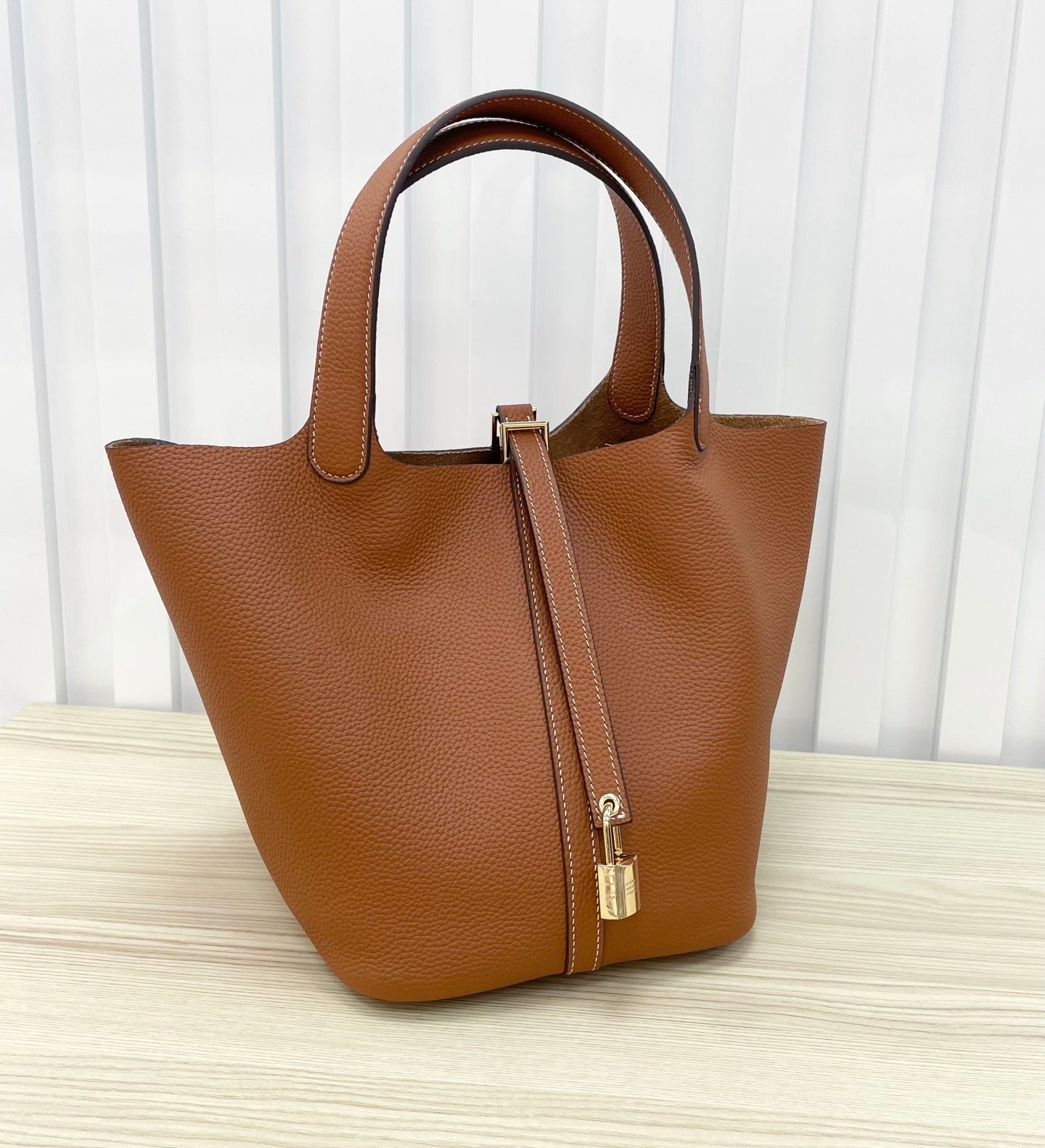 B1R15H6 Popular   leather bag
