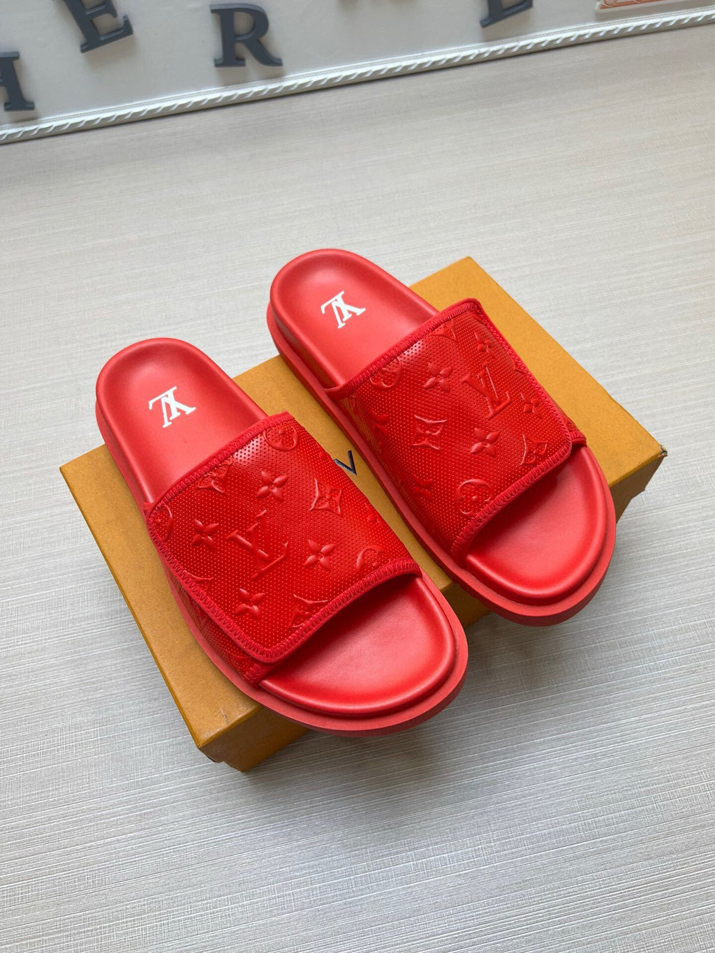 Z5WE253 Popular Slippers