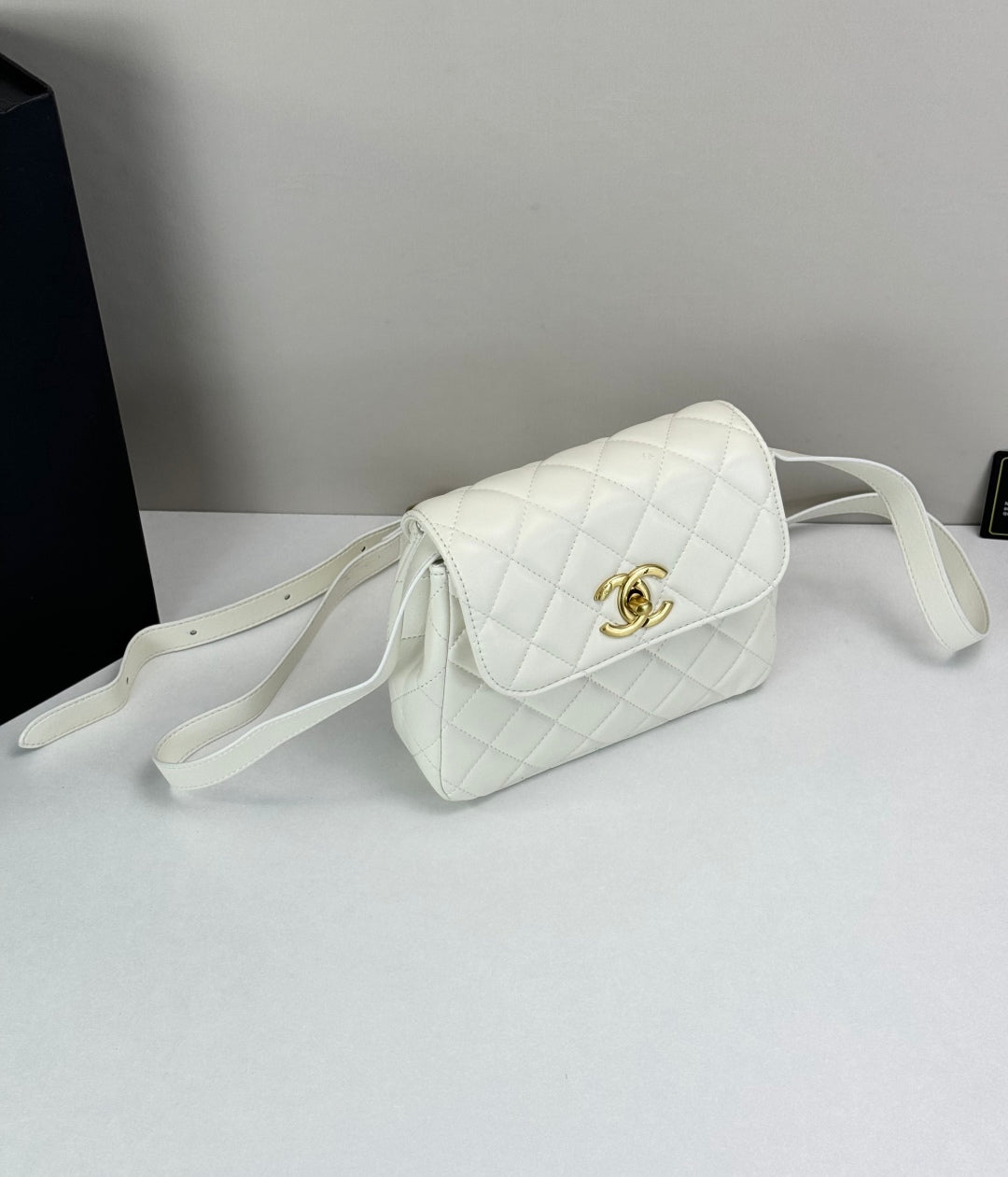 B1R15C63  Popular  leather bag