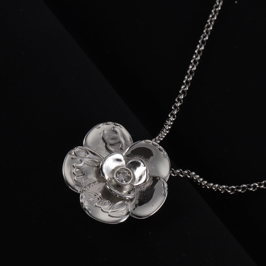 X1Z95C1088X Popular   Necklaces