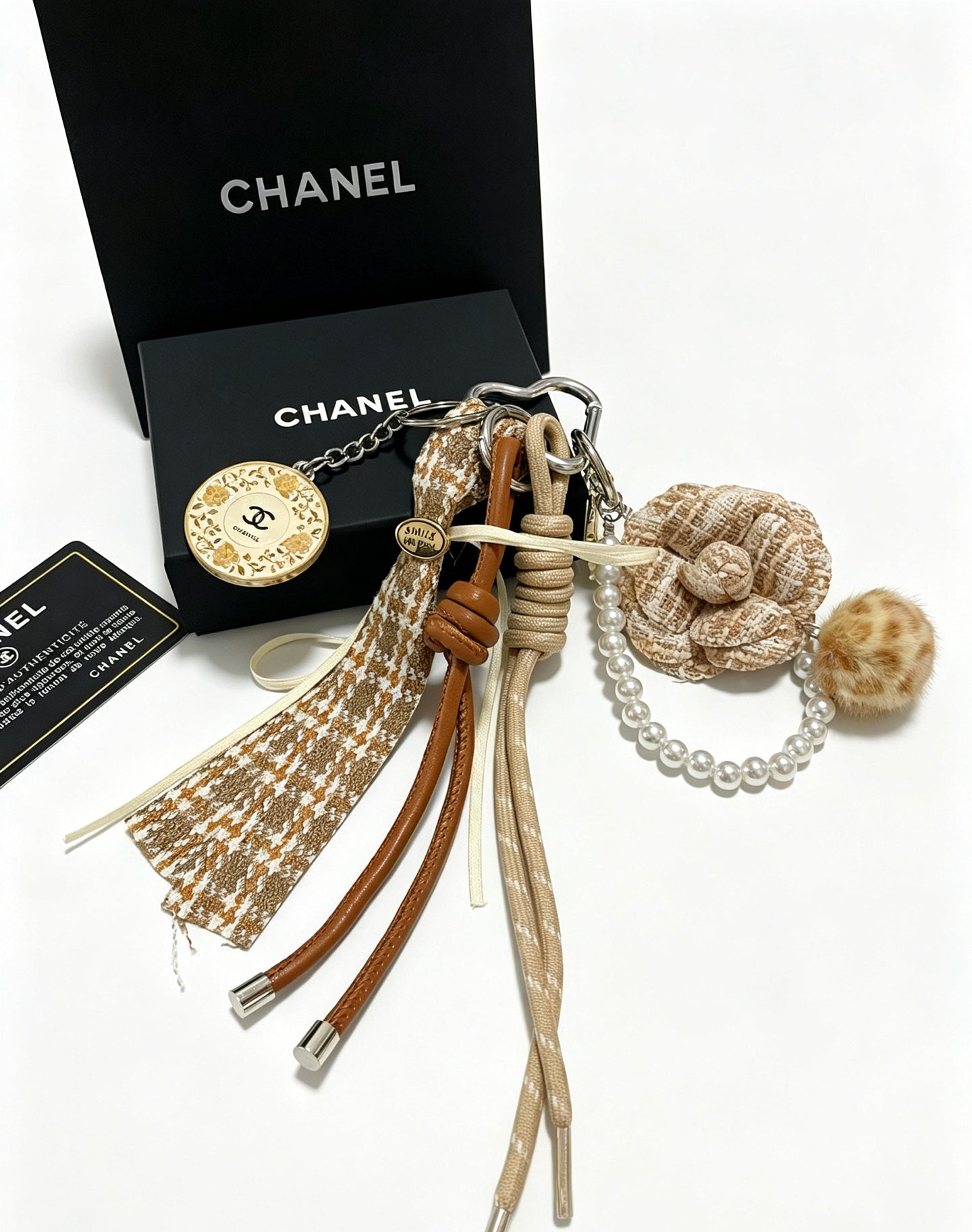 A1R76C107 Popular bag 's charms accessories